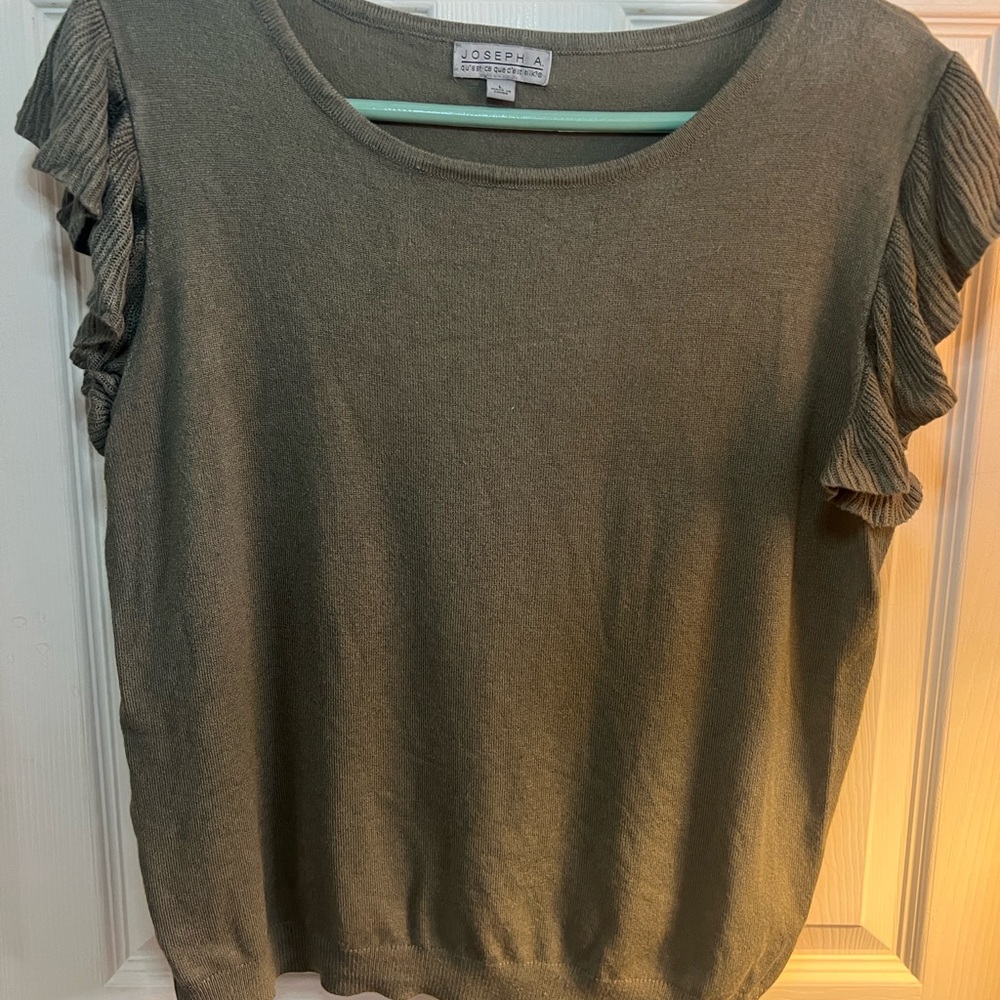 Joseph A Khaki Ruffle Sleeve Blouse